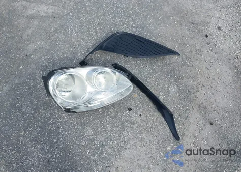 2007 Volkswagen Rabbit 4-Door из США, поврежденный, VIN WVWCR71K77W131185